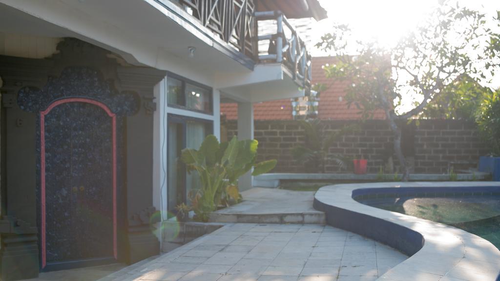 Tehila House Hotel Canggu  Exterior photo