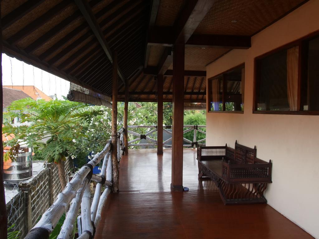 Tehila House Hotel Canggu  Exterior photo