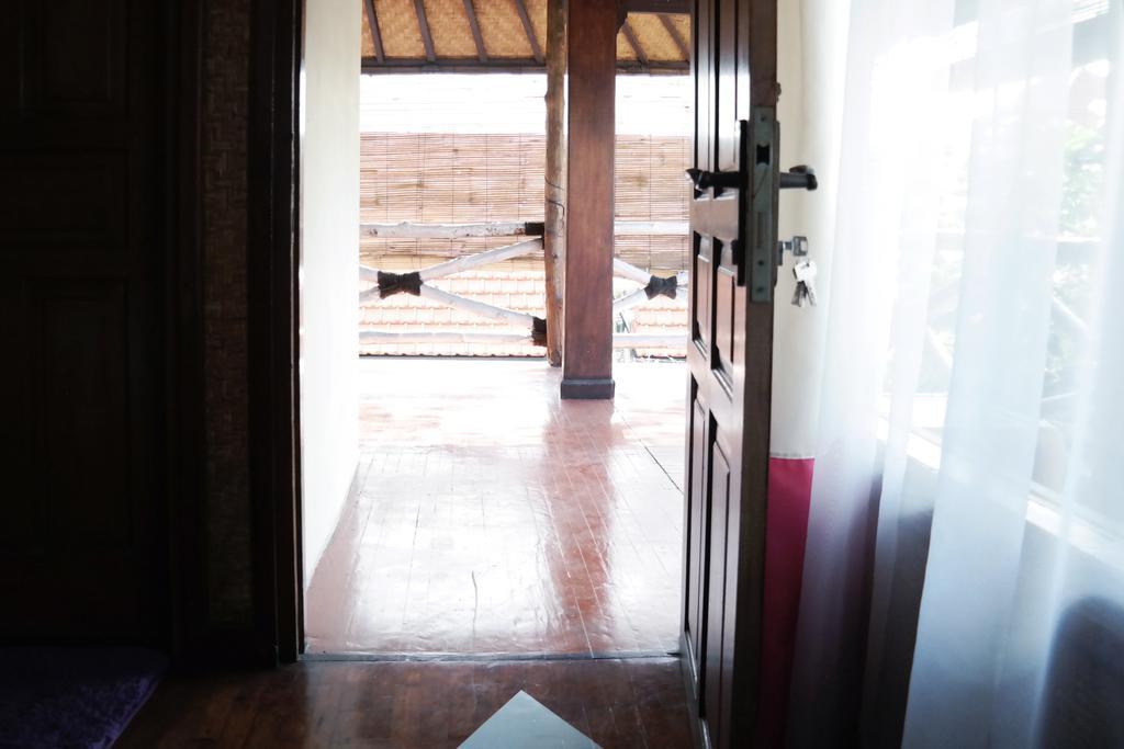 Tehila House Hotel Canggu  Exterior photo